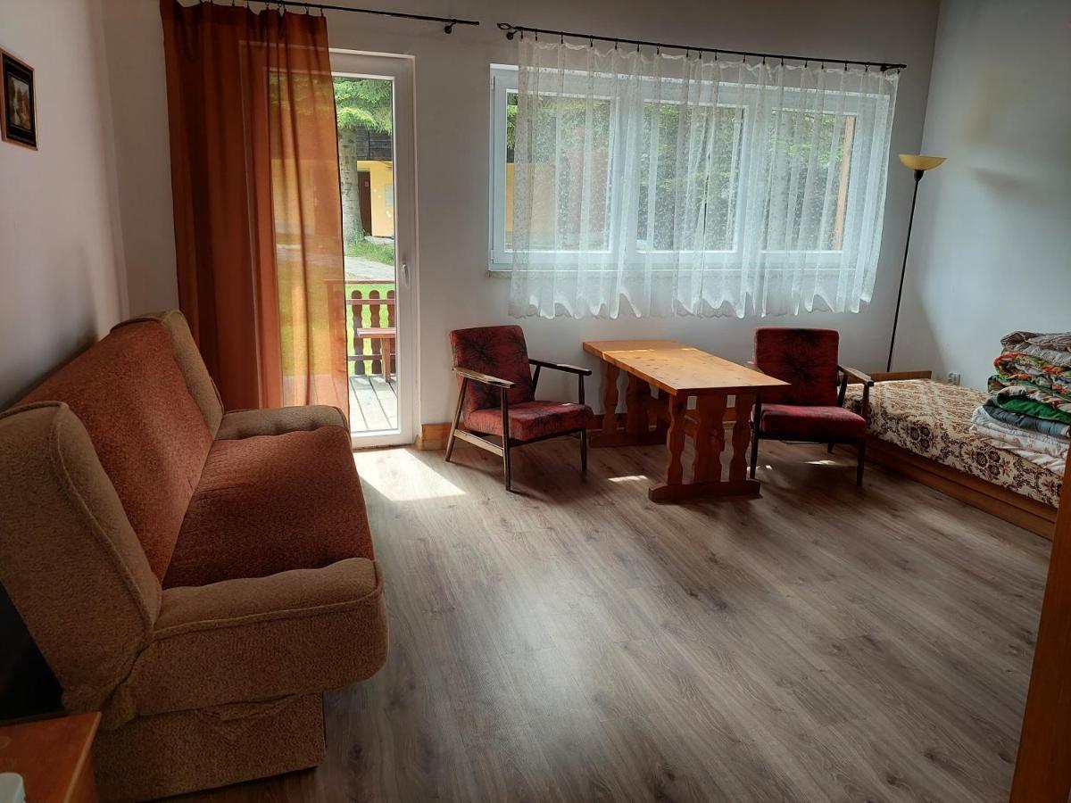 Osrodek Wypoczynkowy " Bieszczady" Hotel Myczkowce Buitenkant foto